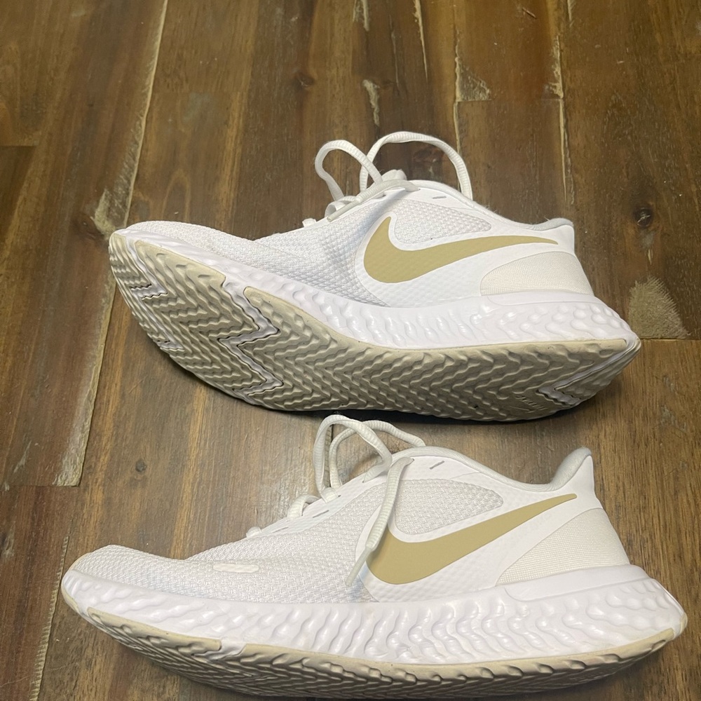 Women’s Nike